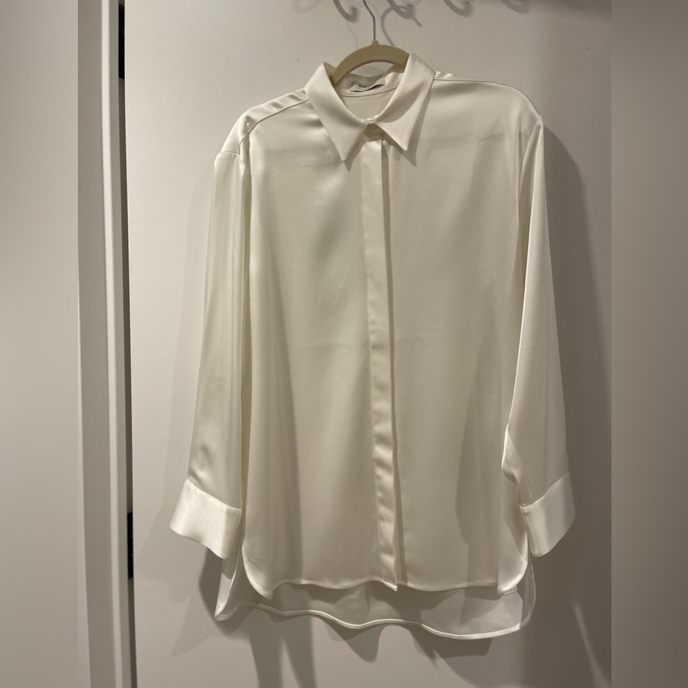 Aritzia shirt